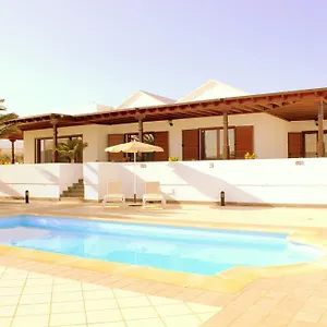 Dorada , Puerto Calero España